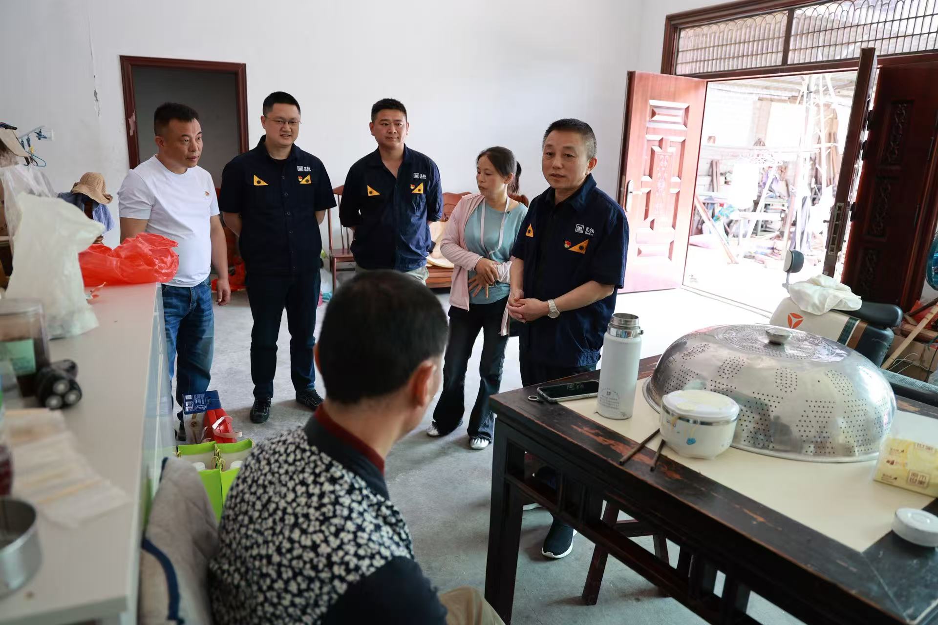 慰問現場.jpg 慰問現場.jpg