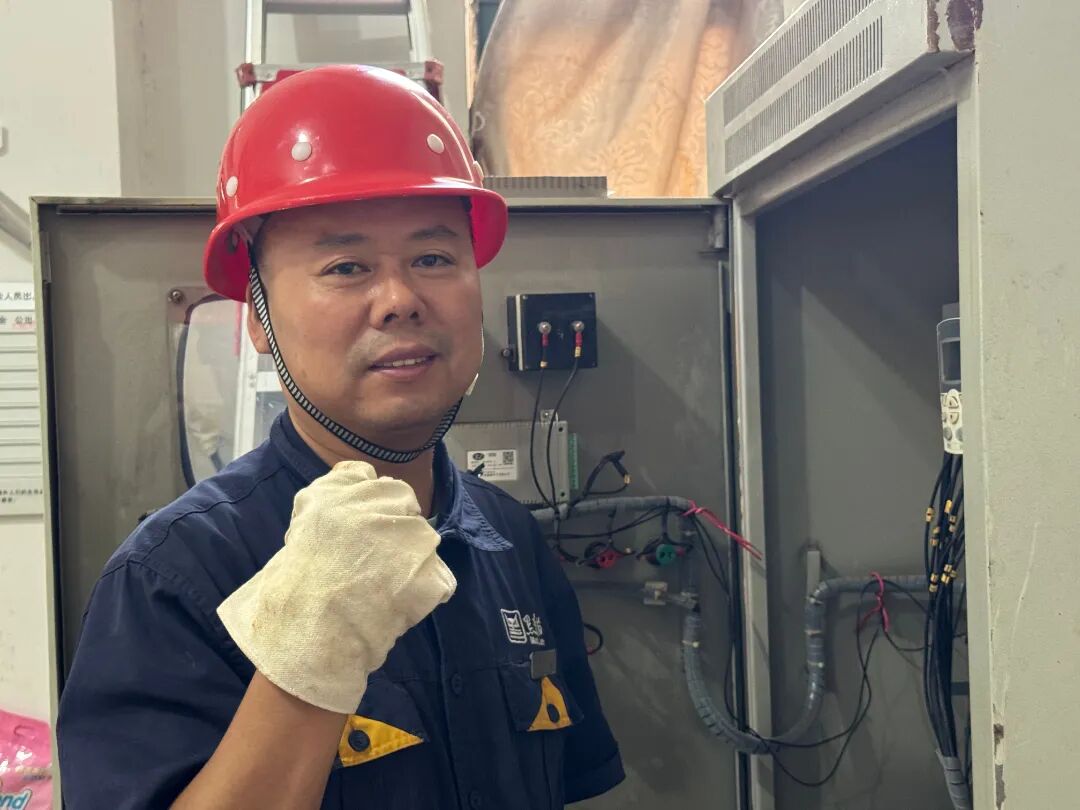 金鼎實(shí)業(yè) 胡文輝.jpg